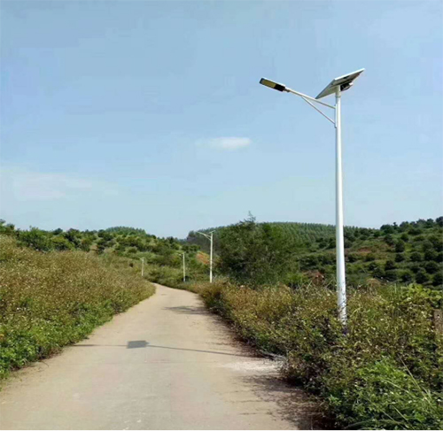 太陽(yáng)能路燈